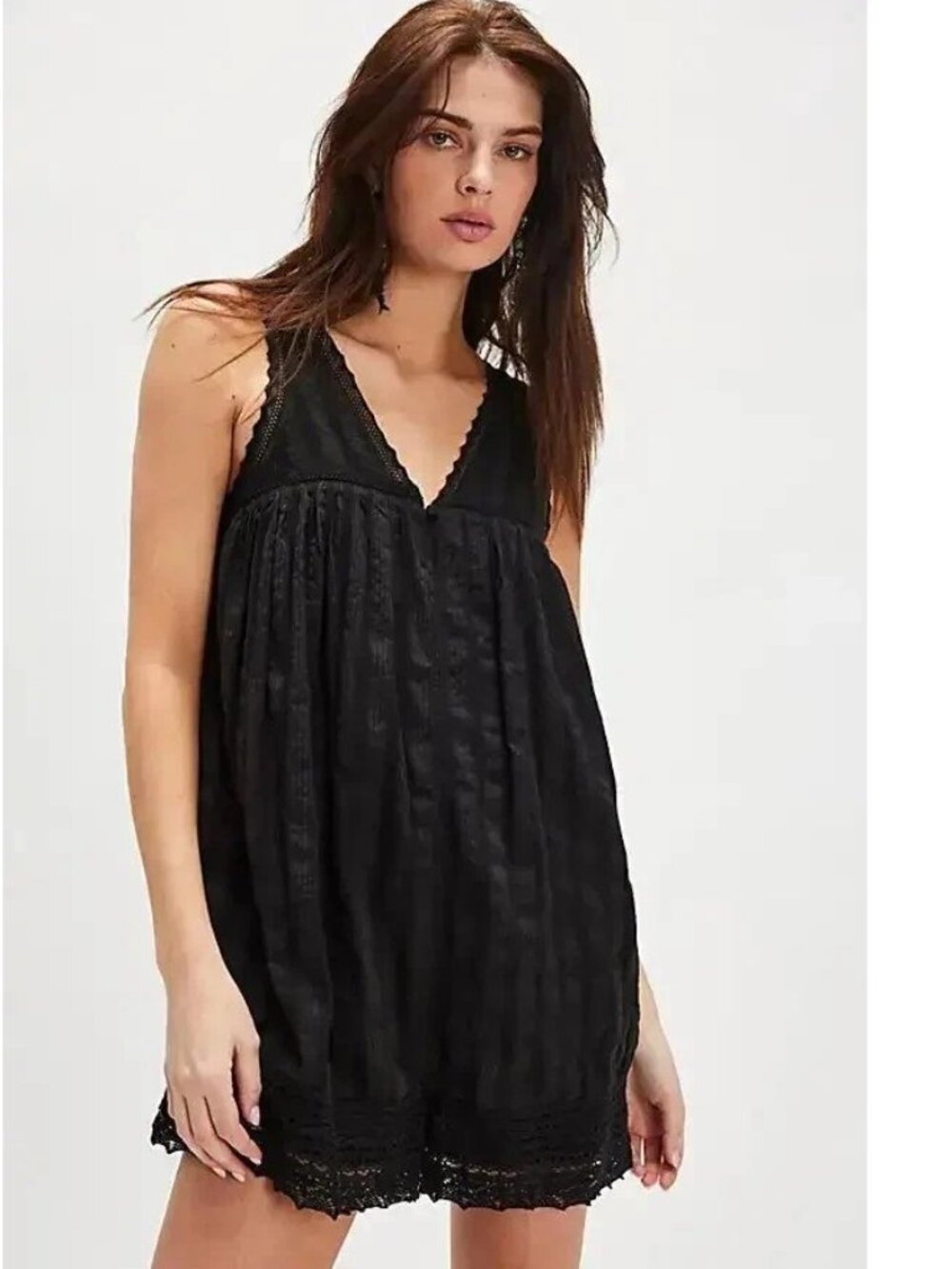 Free People Easton Romper V Neck Lace Pull On Black Classic Sleeveless XL 290340